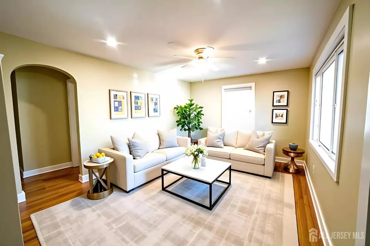 South Amboy, NJ 08879,341 David ST