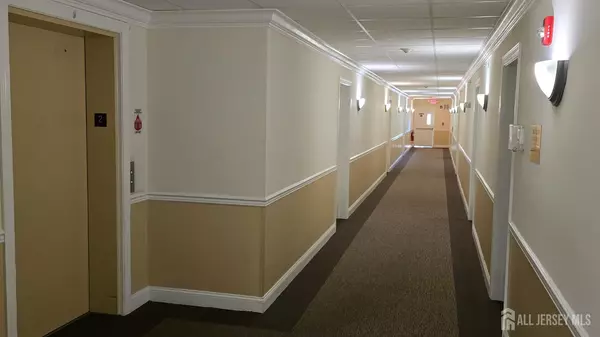 Edison, NJ 08837,103 Liddle AVE