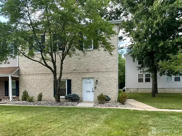 Middlesex, NJ 08540,32 SW Jefferson PLZ #2nd F