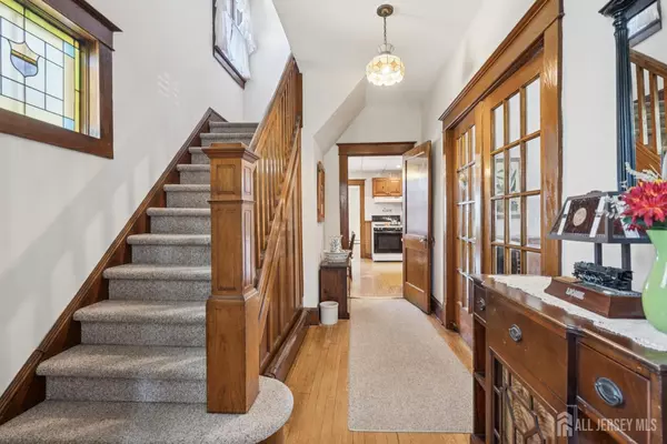 South River, NJ 08882,28 Clark ST