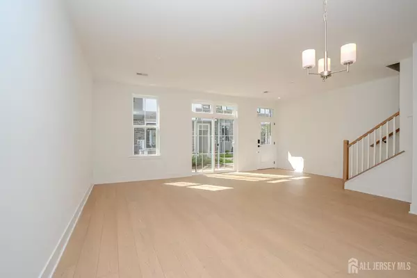 West Windsor, NJ 08540,8104 Donatello DR