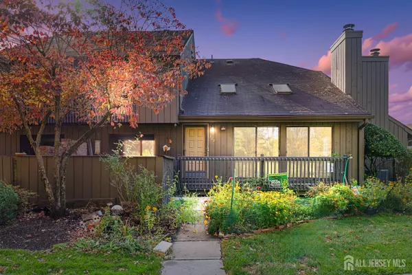 302 Westgate DR, Edison, NJ 08820