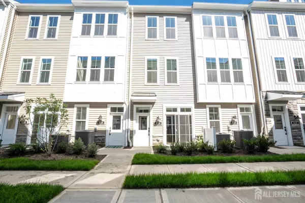 8104 Donatello DR, West Windsor, NJ 08540