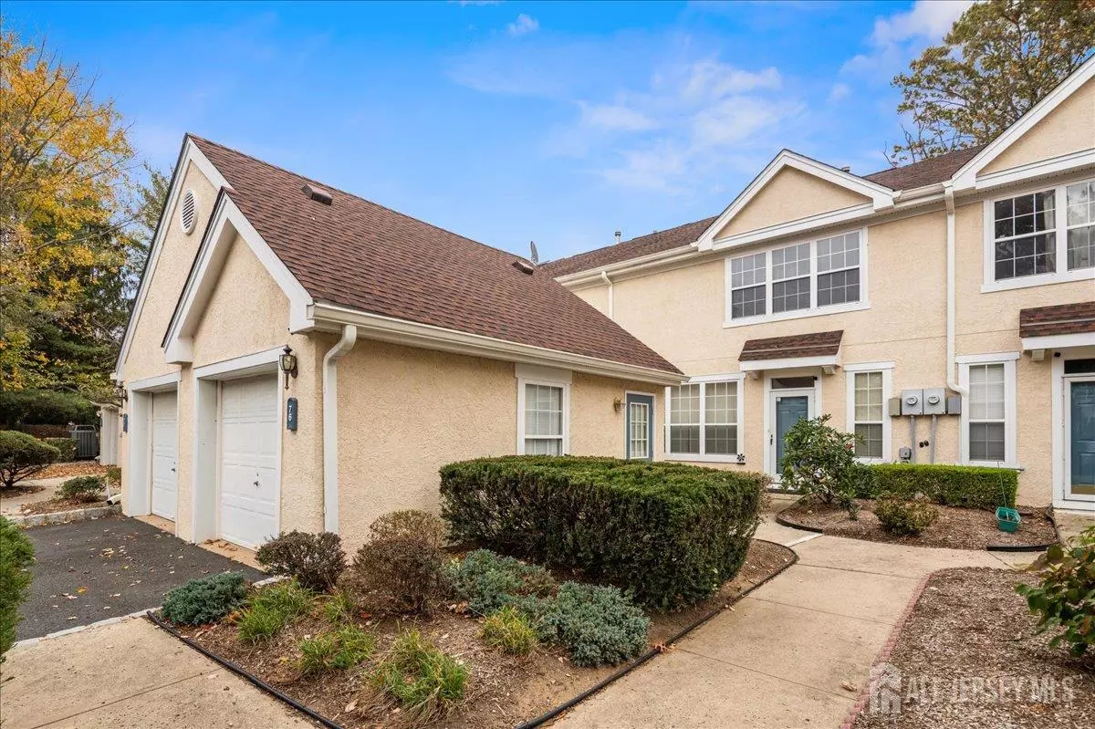 Plainsboro, NJ 08536,76 Ashford DR