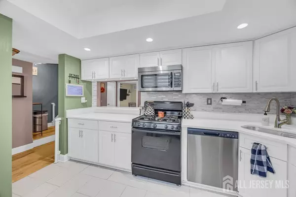 Old Bridge, NJ 08857,93 Wilshire CT