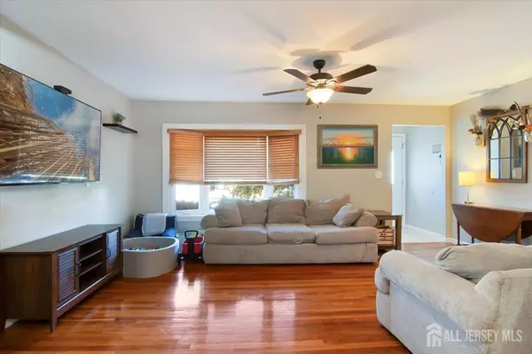 Sayreville, NJ 08859,31 Carter PL