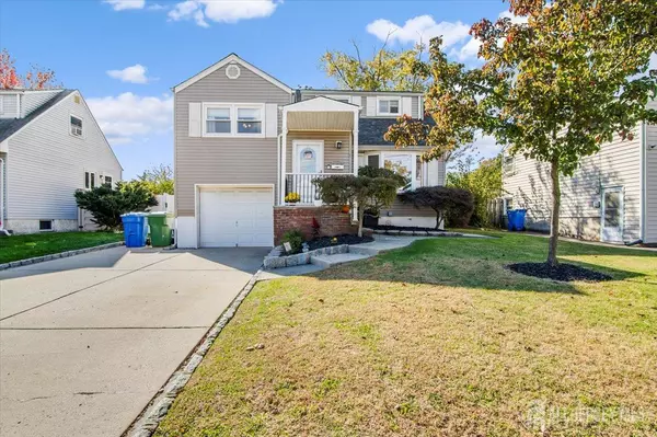 Sayreville, NJ 08859,31 Carter PL