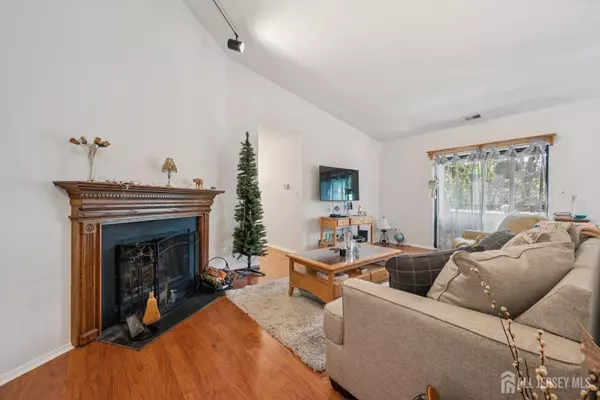 East Windsor, NJ 08512,2434 old stone mill DR