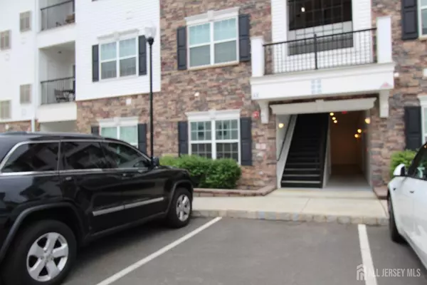 Monroe, NJ 08831,814 Stiller LN