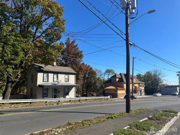 South River, NJ 08882,183 Prospect ST