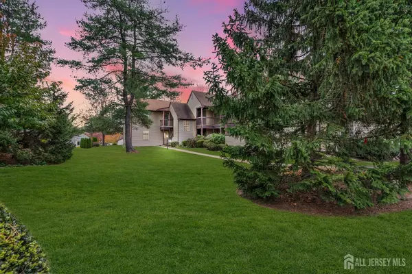 Monroe, NJ 08831,125 Concordia CIR #A