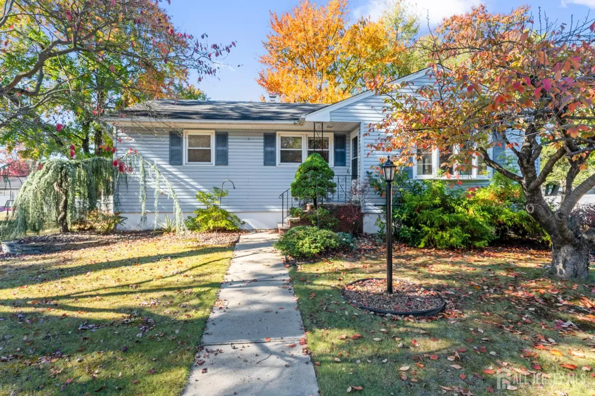 Sayreville, NJ 08872,8 Wilbur TER