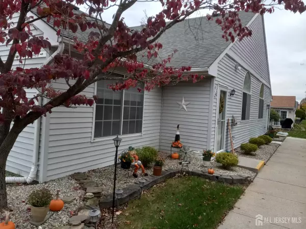 838 Vail RD, Monroe, NJ 08831