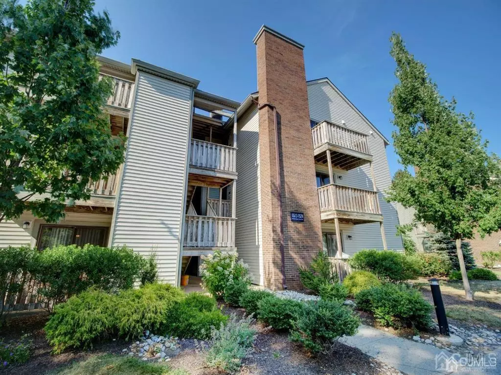 Plainsboro, NJ 08536,1513 Ravens Crest DR