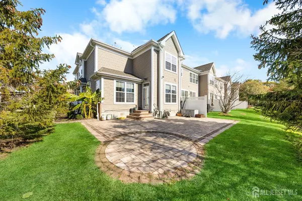 Edison, NJ 08837,19 Edward Stec BLVD