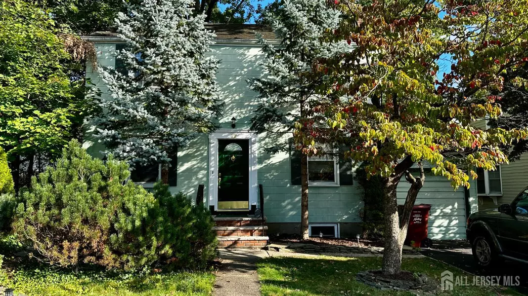 12 Renner AVE, Nutley, NJ 07110