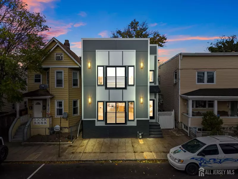 404 Washington ST, Perth Amboy, NJ 08861