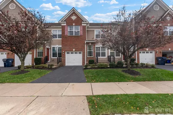 2472 Canterbury LN, North Brunswick, NJ 08902