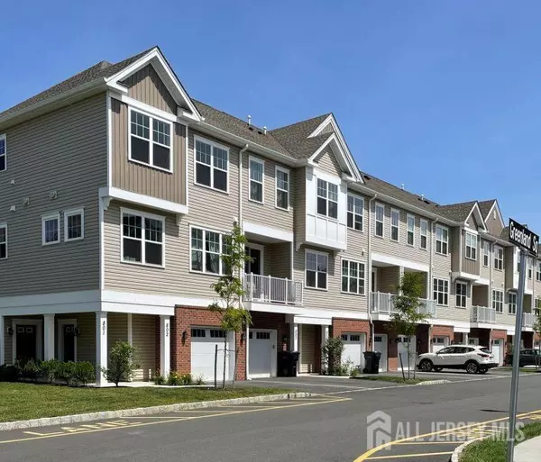 204 Dickson CT, Highland Park, NJ 08904