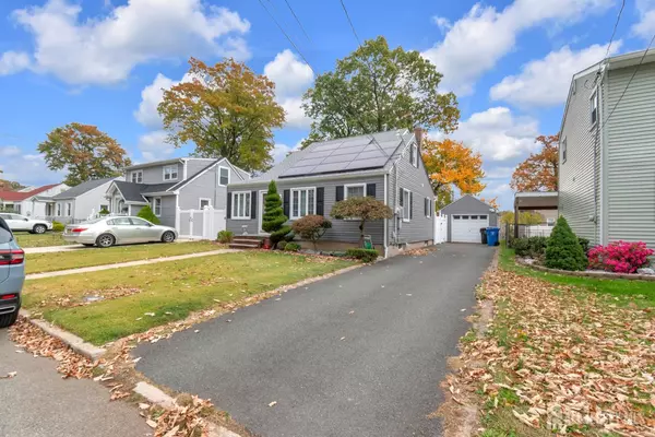 Avenel, NJ 07001,34 Chase AVE