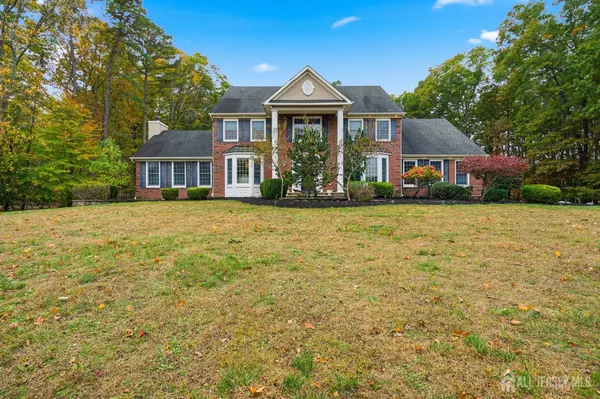 Freehold, NJ 07728,12 Risa Benjamin WAY