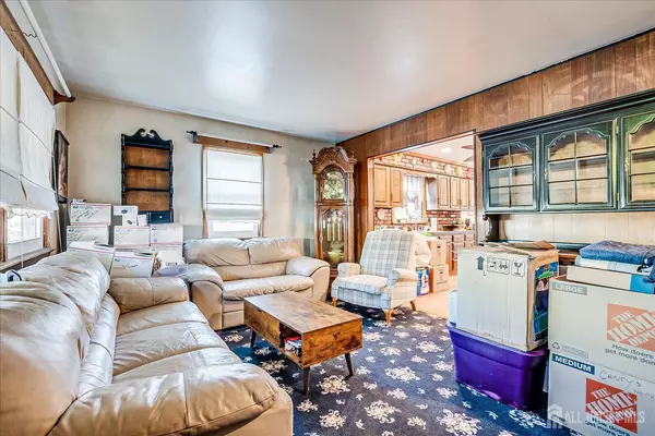 Old Bridge, NJ 08879,615 Greenwood AVE