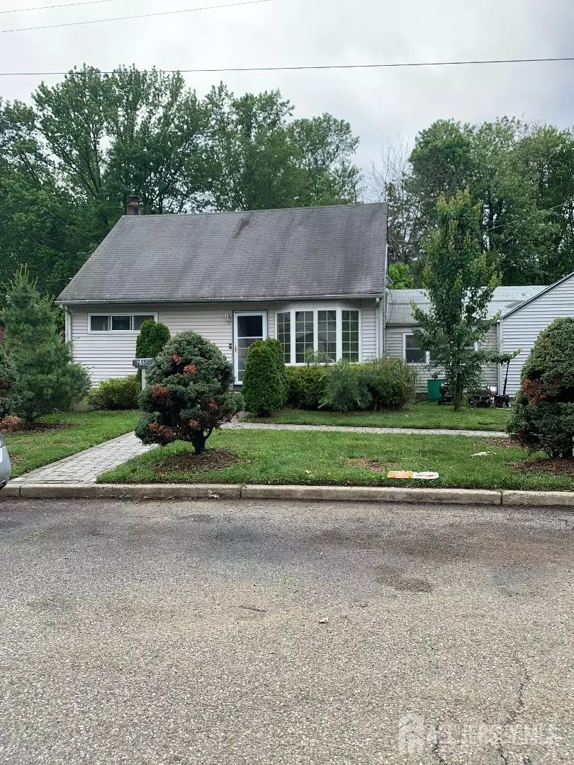 Keyport, NJ 07735,215 Edgeview RD