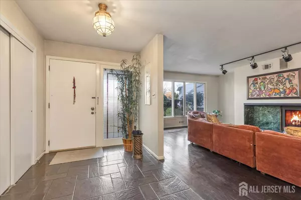 Plainfield, NJ 07060,1066 Allenwood DR