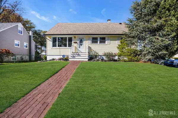 Iselin, NJ 08830,10 Benedict WAY