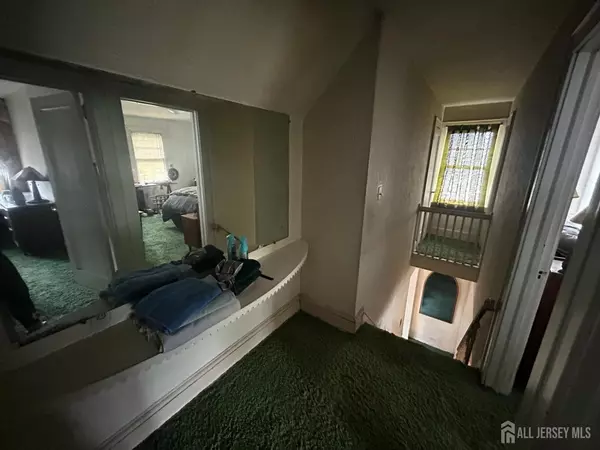 Rahway, NJ 07065,275 Forbes ST