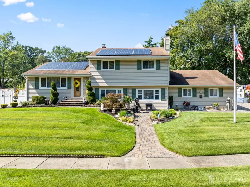 31 Cedar AVE, South Amboy, NJ 08879