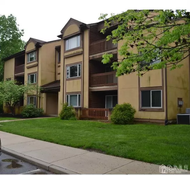 3121 Sayre DR, Plainsboro, NJ 08540