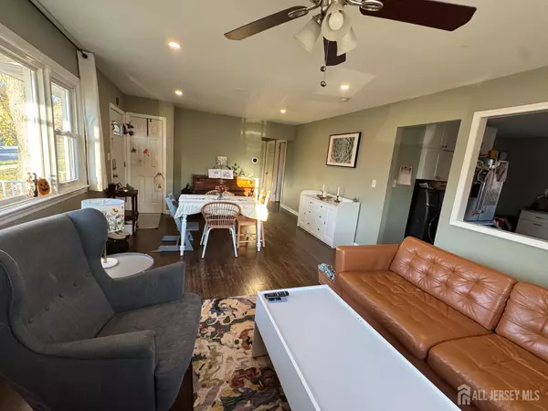 Piscataway, NJ 08854,114 Netherwood AVE