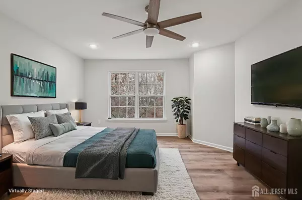 Piscataway, NJ 08854,129 Forest DR