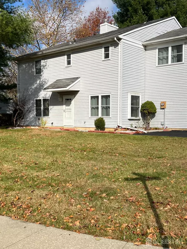 East Windsor, NJ 08520,100 Wyndmoor DR