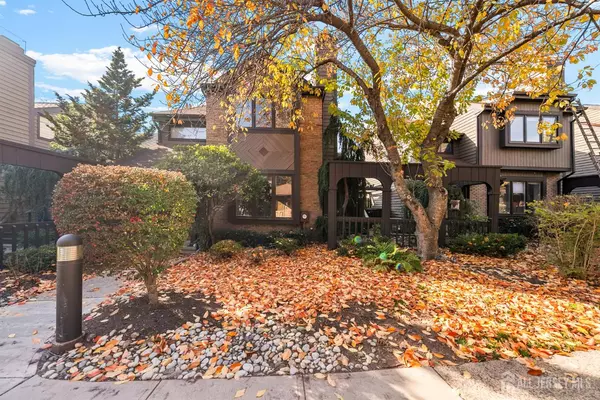 North Brunswick, NJ 08902,42 Riverbend DR