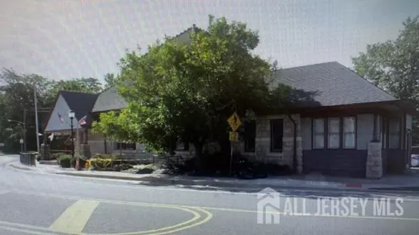 1 Veterans Memorial DR, Somerville, NJ 08876