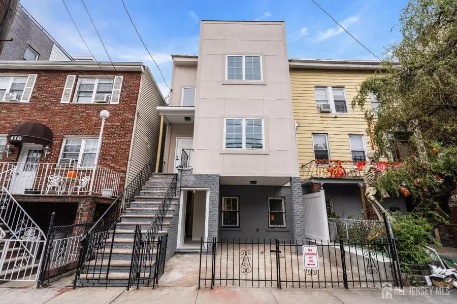 414 6th ST, Union City, NJ 07087