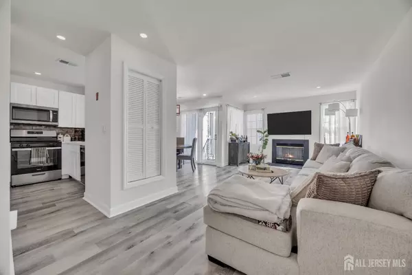 New Brunswick, NJ 08901,1021 Edpas RD