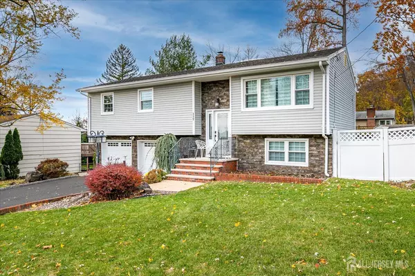 South Plainfield, NJ 07080,117 E Elmwood DR E