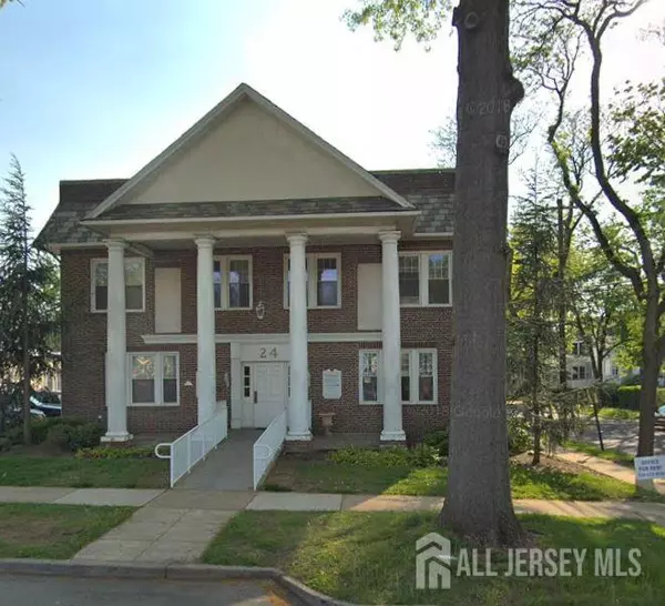 24 N 3rd AVE, Highland Park, NJ 08904