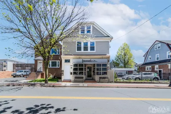 228 Washington AVE #2, Carteret, NJ 07008