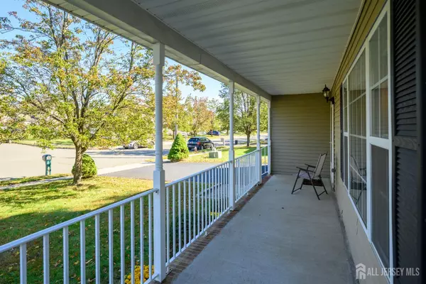 Ewing, NJ 08638,9 Blossom DR