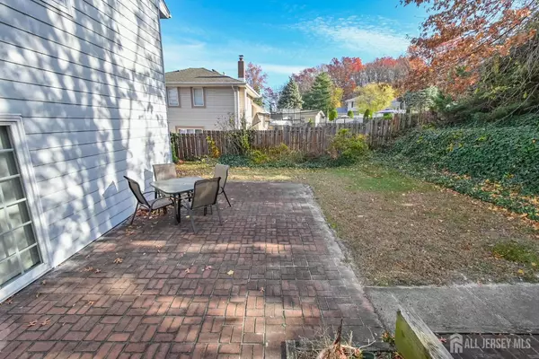South River, NJ 08882,61 Foothills DR