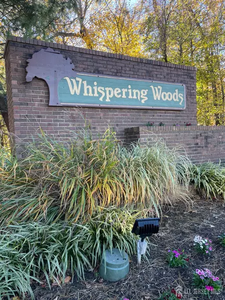 5192 Beech CT, South Brunswick, NJ 08852