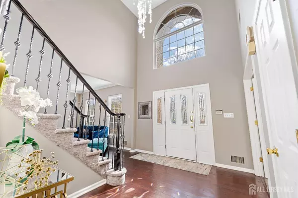 Piscataway, NJ 08854,63 Crestwood ST