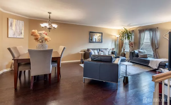 Sayreville, NJ 08859,2008 Ridgeview CT