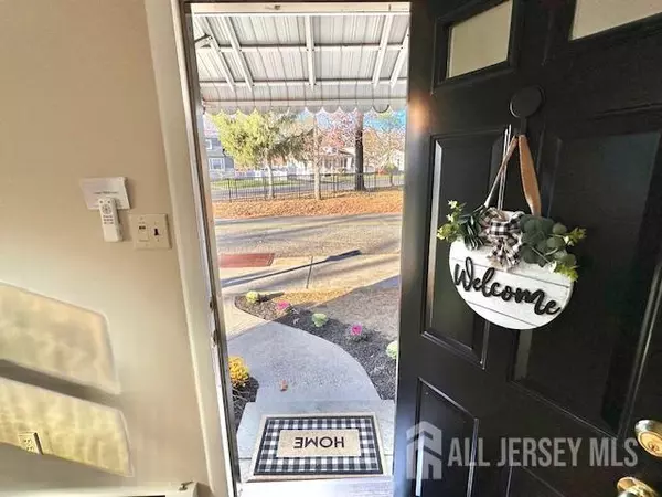 Spotswood, NJ 08884,53 Newark AVE