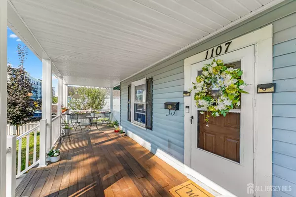 Plainfield, NJ 07062,1107 North AVE