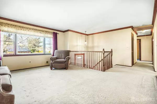 South Plainfield, NJ 07080,160 Matis ST